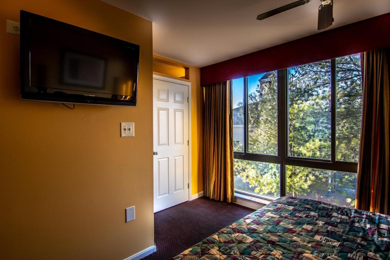 Master Suites Hotel Waldorf Exterior photo