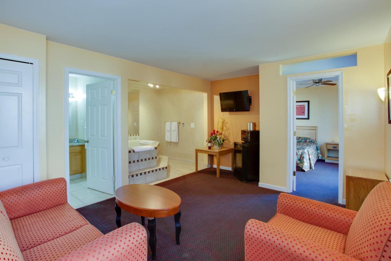 Master Suites Hotel Waldorf Exterior photo